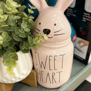BRAND NEW AUTHENTIC RAE DUNN SWEET HEART JAR